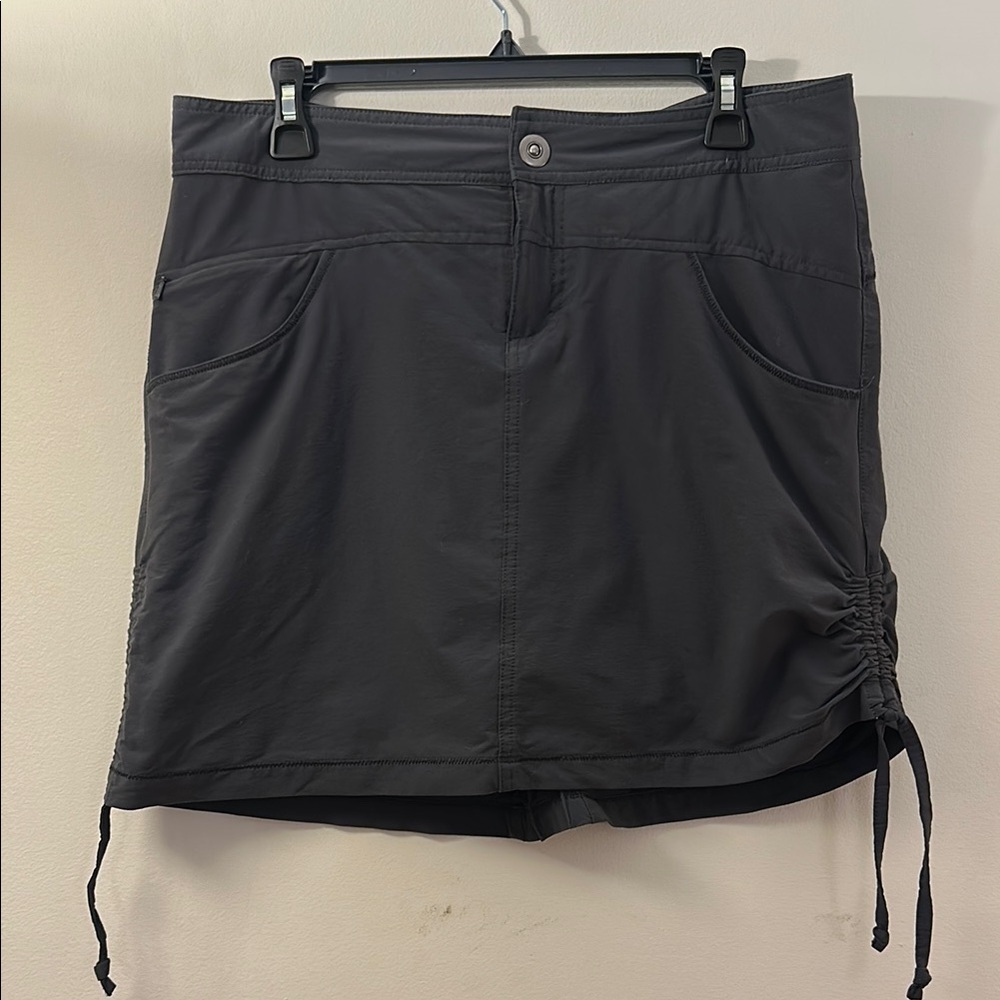 Cabela's Charcoal Skort with Adjustable Ties